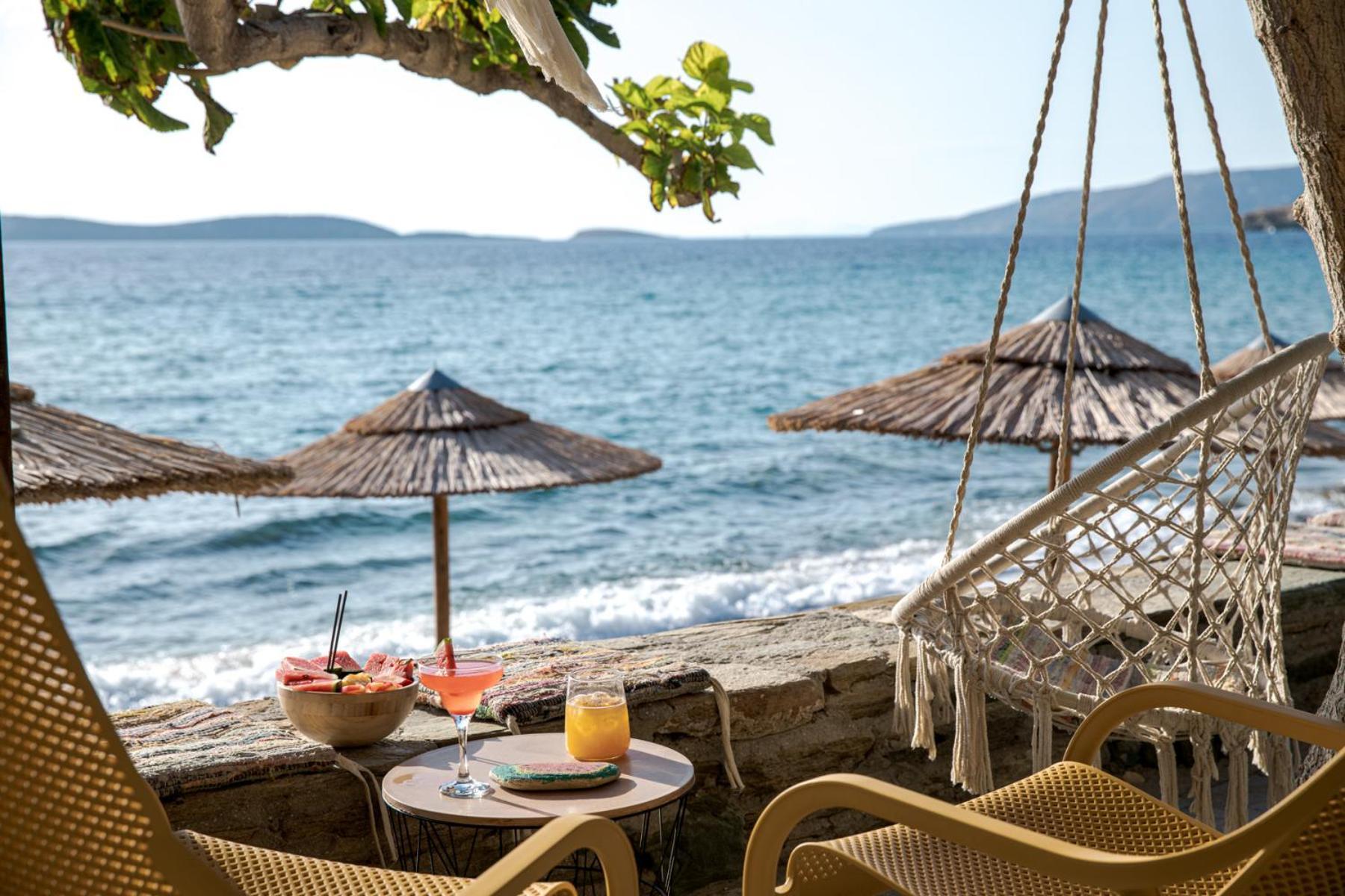 Hotel Aneroussa Mpatsi